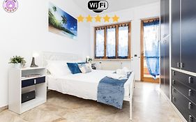 Vista Mare&300mt da Spiaggia con FreeParking e AC